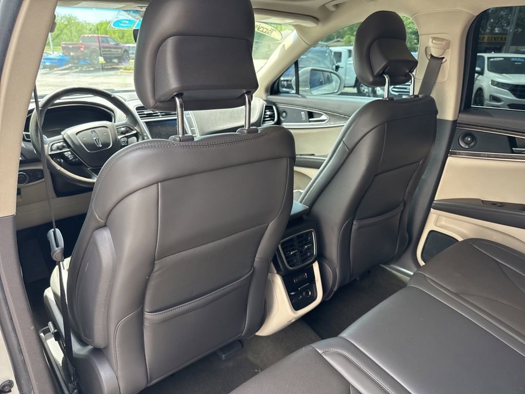 Used 2019 Lincoln Nautilus Reserve w/ Driver Assistance Package AWD/4WD image 11