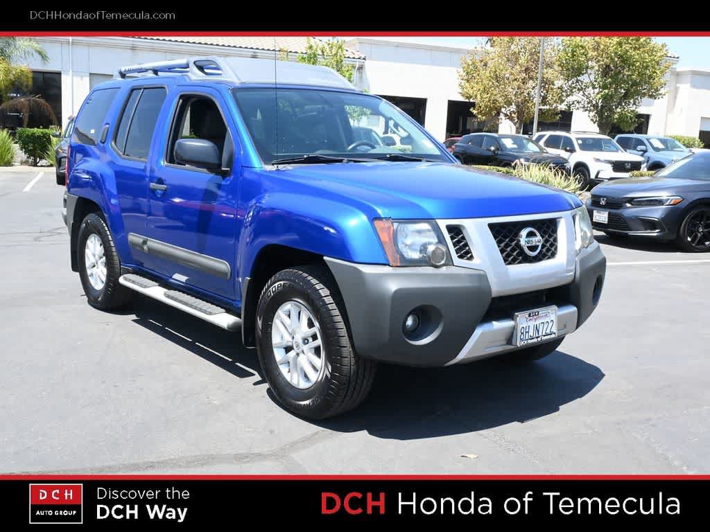 Used 2015 Nissan Xterra S w/ Value Package RWD image 3
