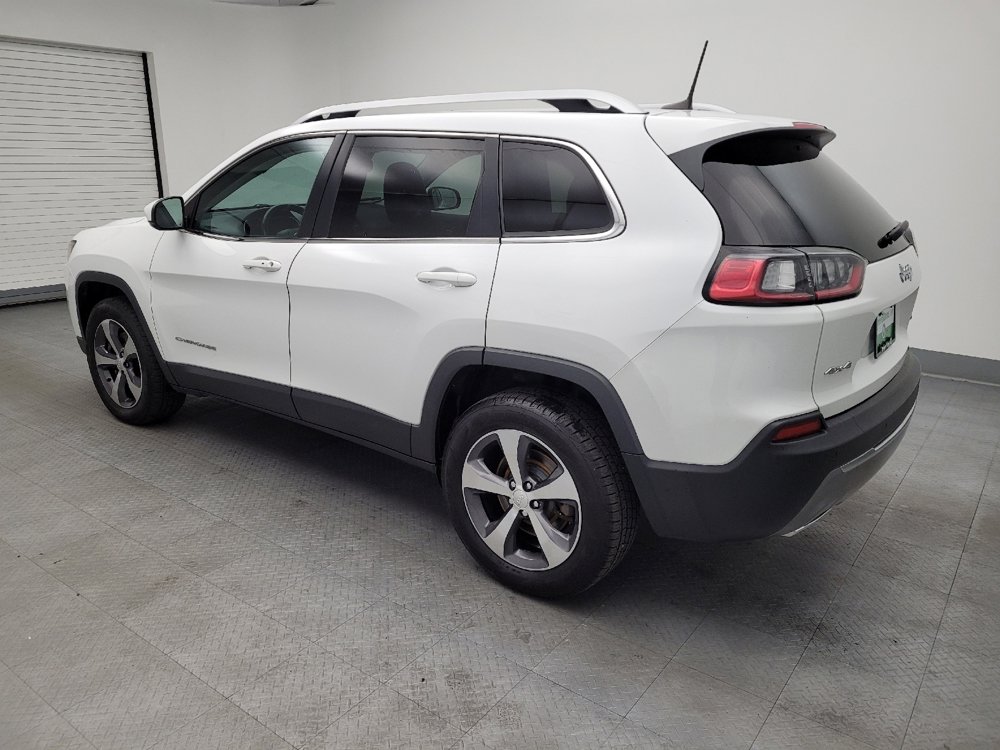 Used 2019 Jeep Cherokee Limited image 3