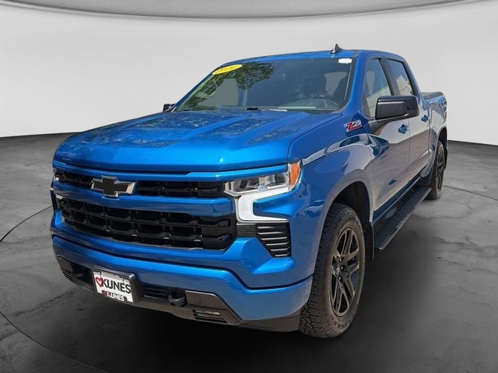 Used 2024 Chevrolet Silverado 1500 RST AWD/4WD image 5