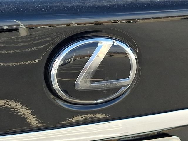 Used 2018 Lexus LS 500 w/ Interior Upgrade Package image 30