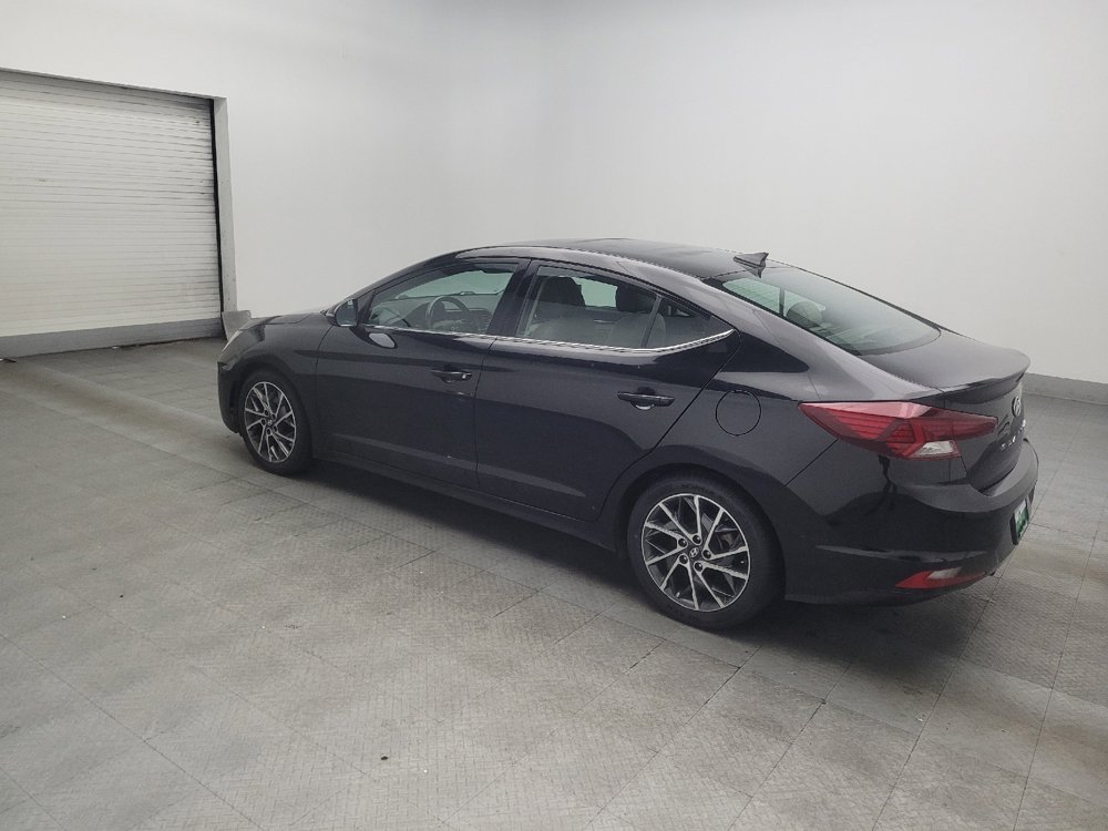 Used 2019 Hyundai Elantra Limited FWD image 3