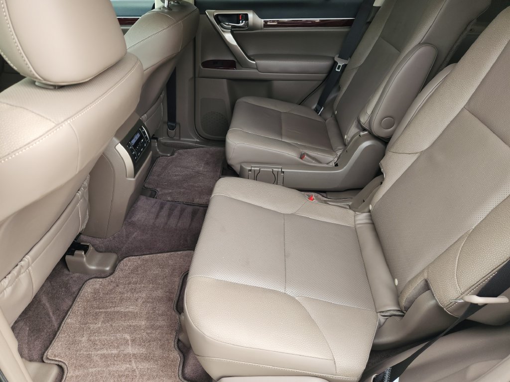 Used 2019 Lexus GX 460 Premium AWD/4WD image 31