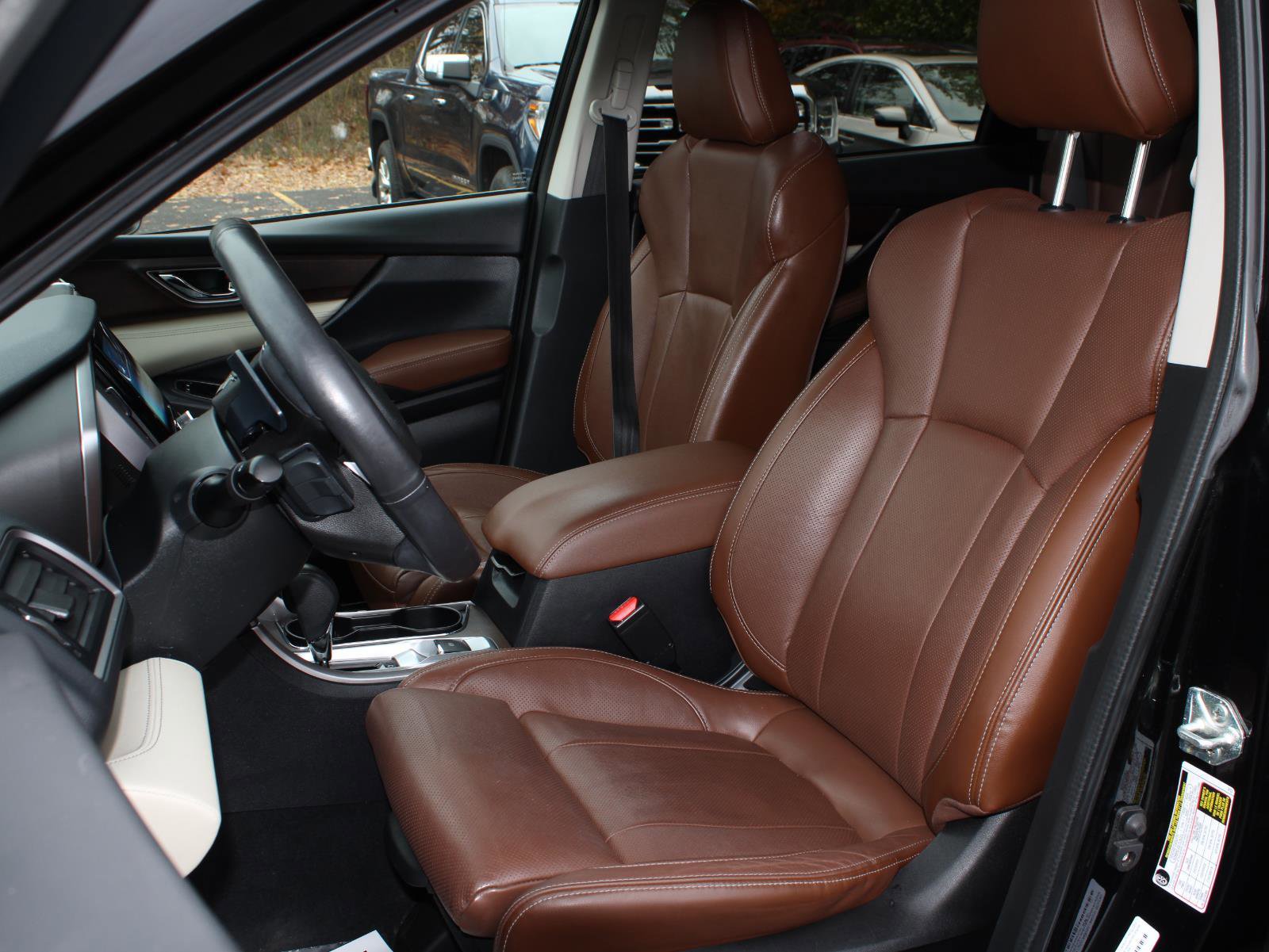 Used 2022 Subaru Ascent Touring image 17