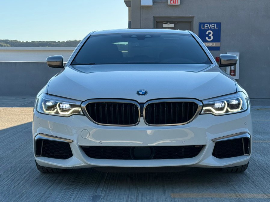 Used 2018 BMW M550i xDrive AWD/4WD image 11