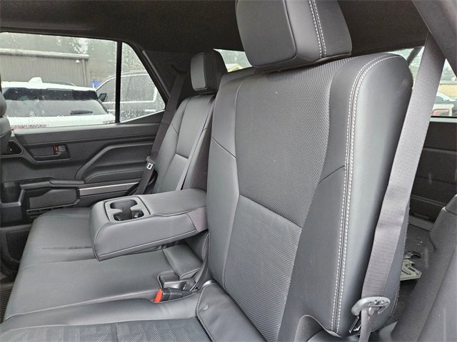 Used 2025 Toyota 4Runner TRD Off-Road Premium image 5