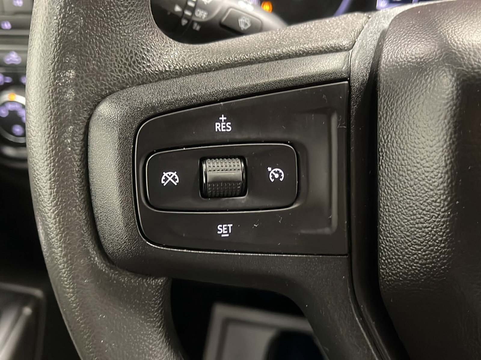 Used 2023 Chevrolet Silverado 2500 Custom w/ Custom Convenience Package AWD/4WD image 6