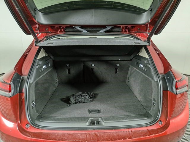 Certified 2023 Buick Envision Preferred w/ Sport Touring Package AWD/4WD image 10