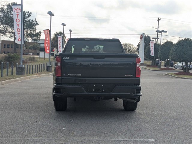 Used 2023 Chevrolet Silverado 1500 RST image 4