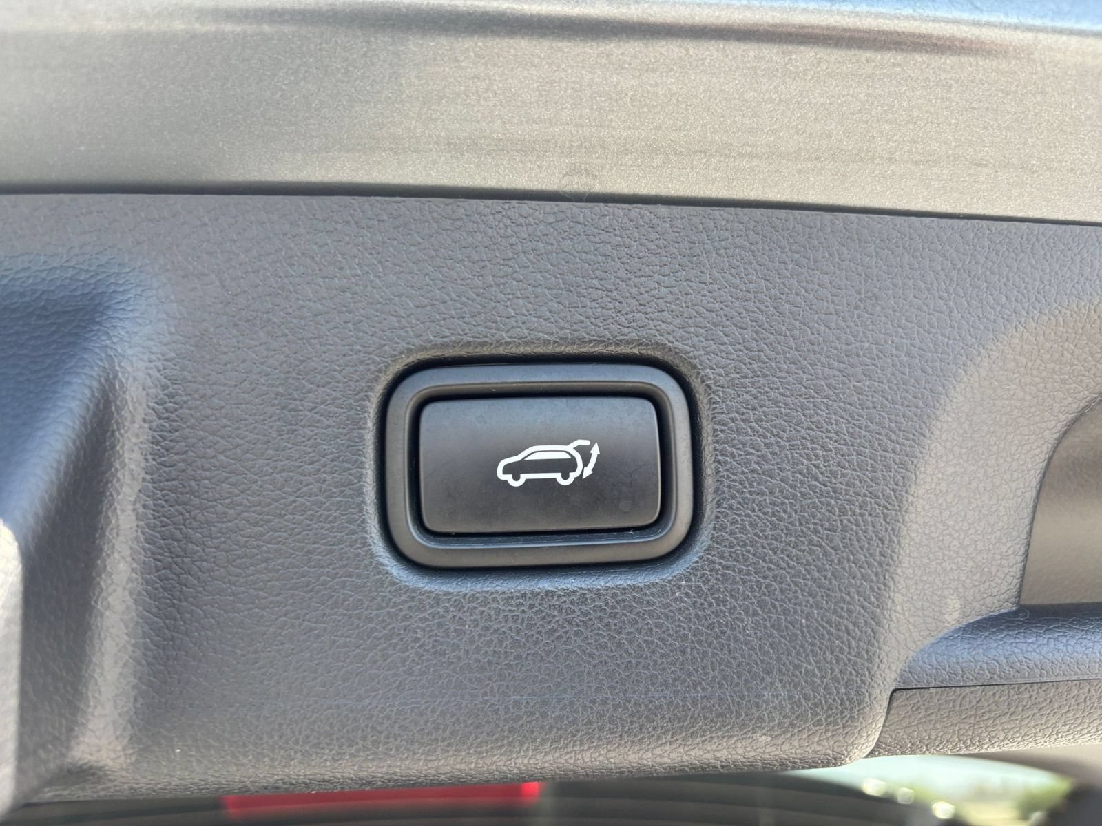 Used 2025 Hyundai Palisade SEL FWD image 24