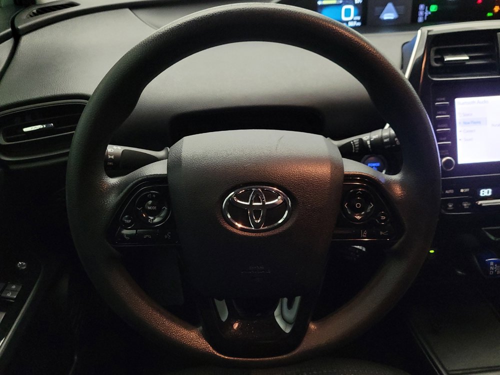 Used 2020 Toyota Prius LE image 22