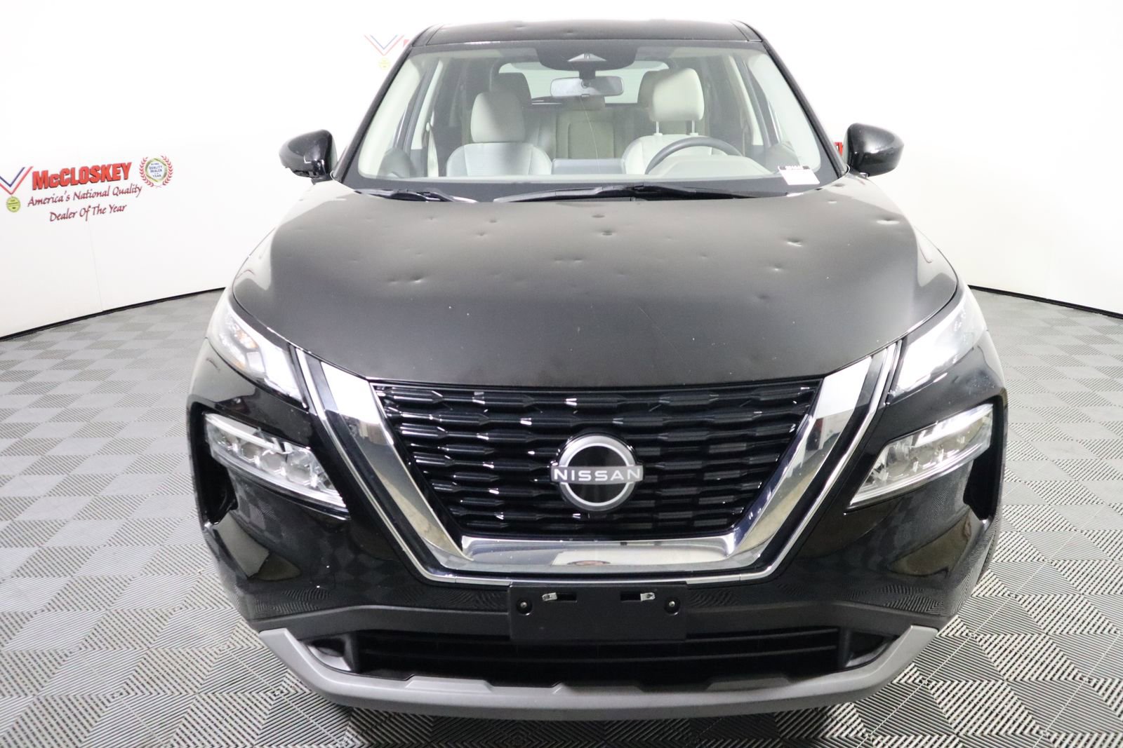 Used 2023 Nissan Rogue SV FWD image 14