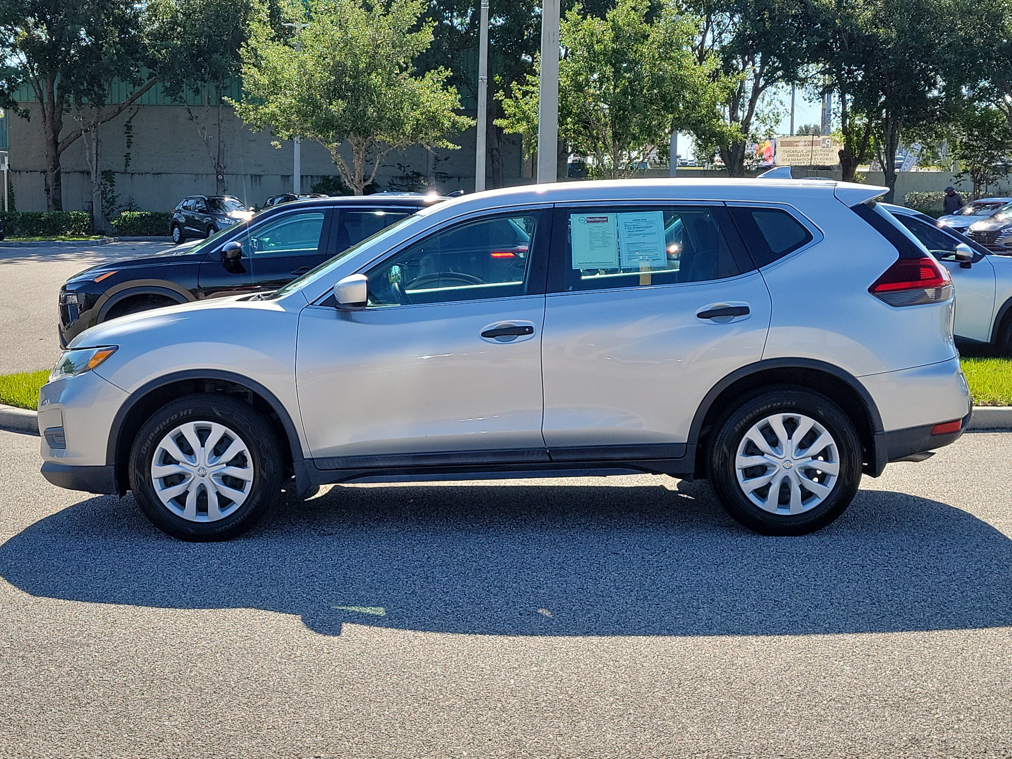 Certified 2020 Nissan Rogue S FWD image 8