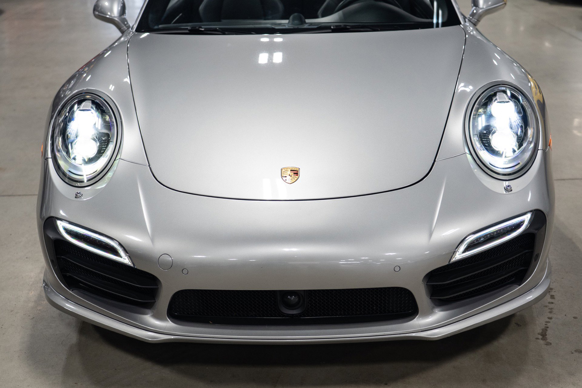 Used 2016 Porsche 911 4 Cabriolet AWD/4WD image 23