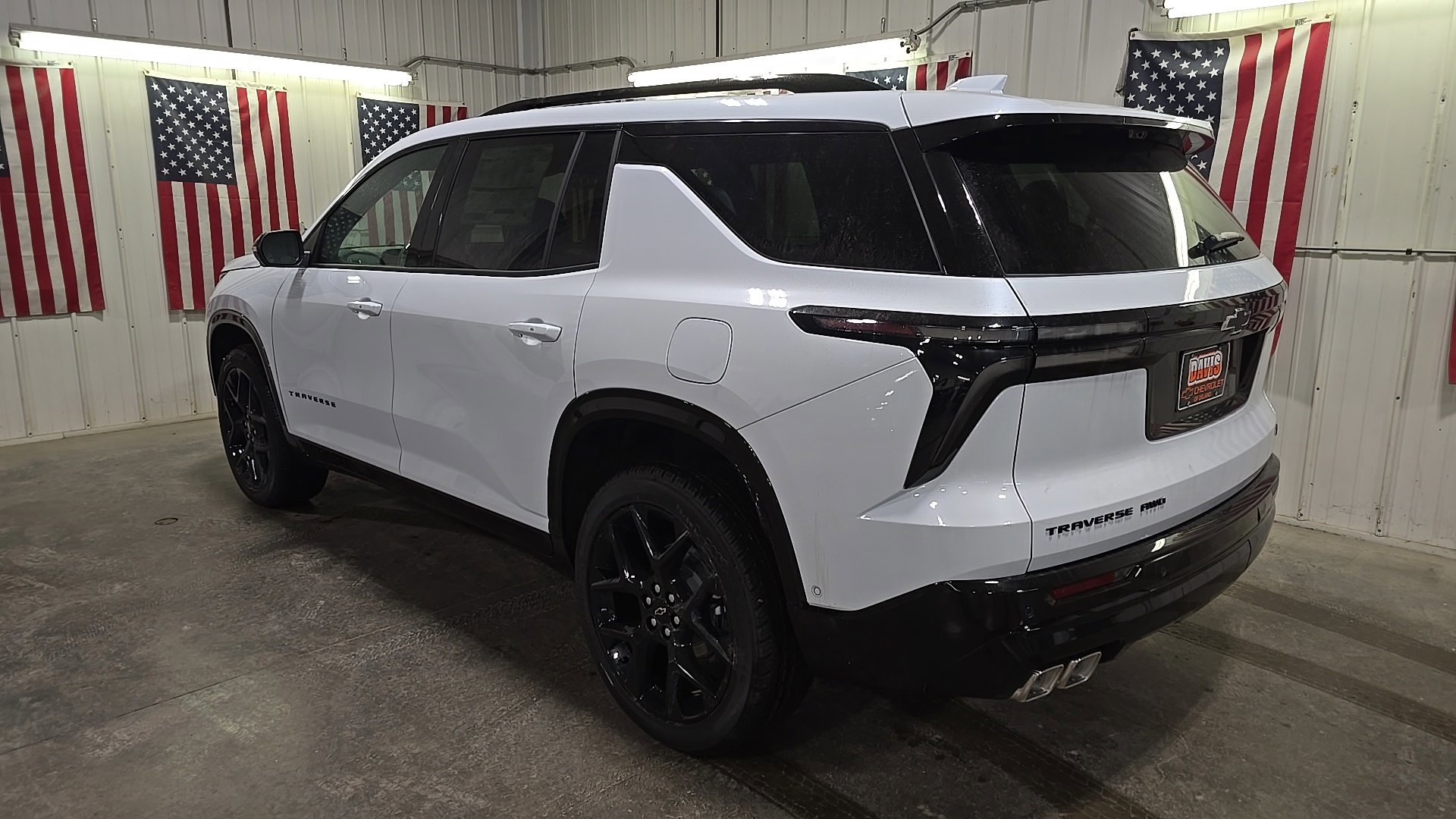 New 2026 Chevrolet Traverse RS w/ LPO, Floor Liner Package image 2
