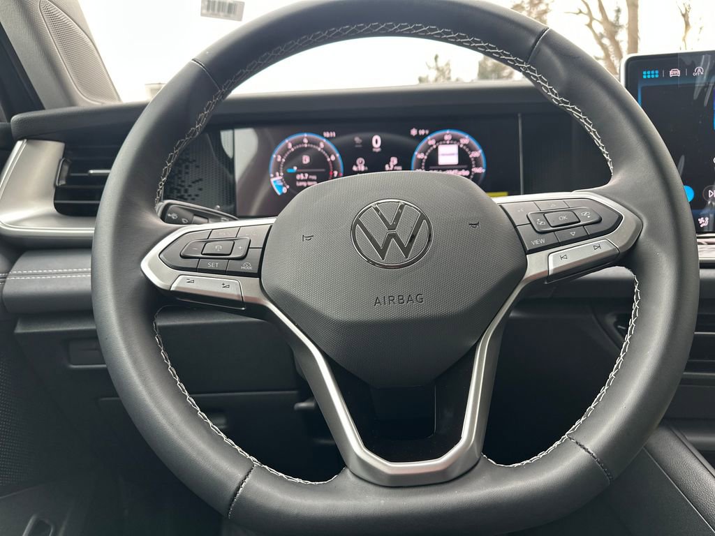 New 2026 Volkswagen Tiguan SE image 7