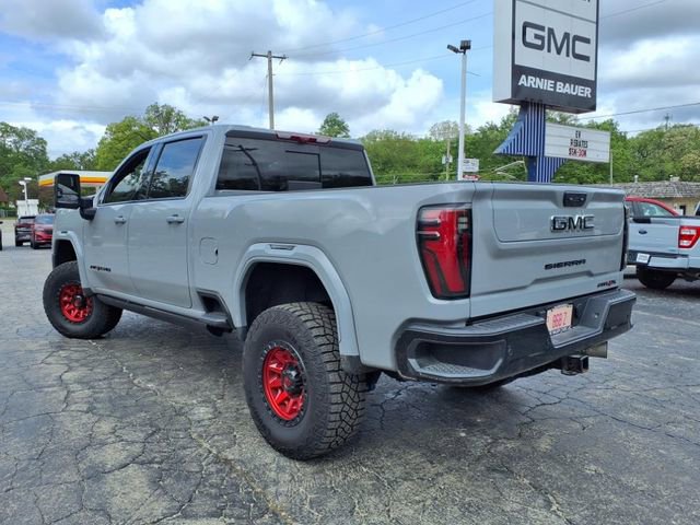 Used 2024 GMC Sierra 2500 AT4X image 10