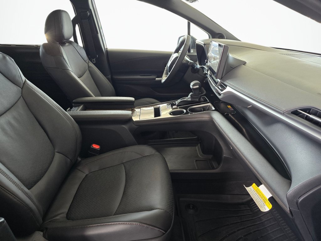 New 2026 Toyota Sienna Limited AWD/4WD image 41