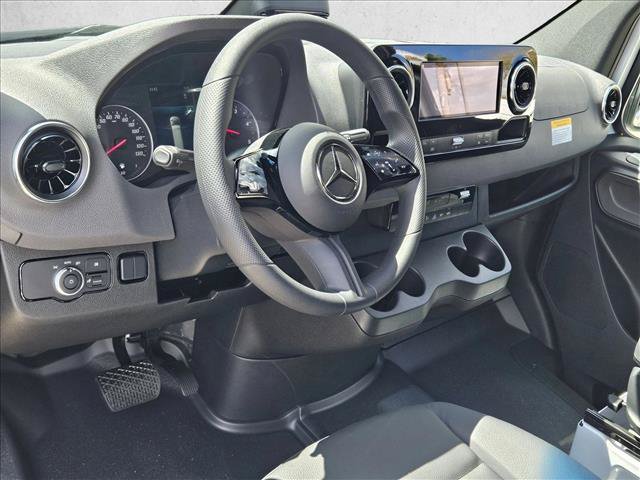New 2026 Mercedes-Benz Sprinter 2500 image 3