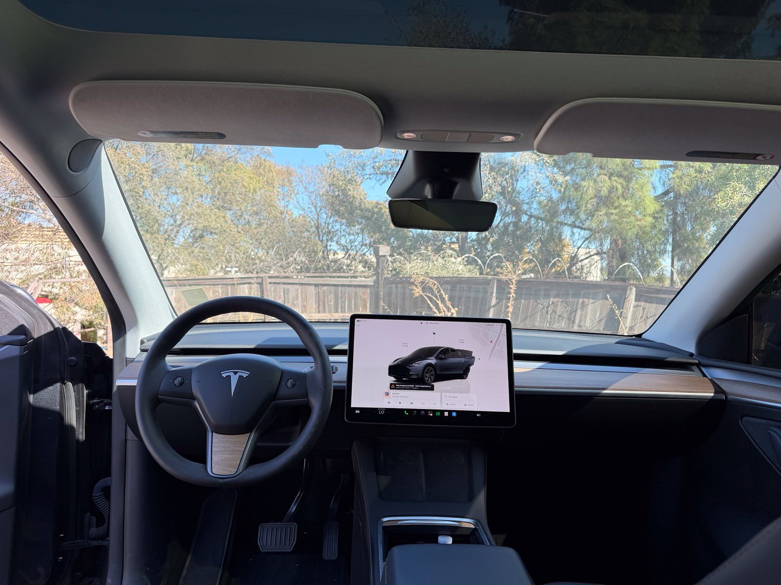 Used 2024 Tesla Model Y 2WD image 11