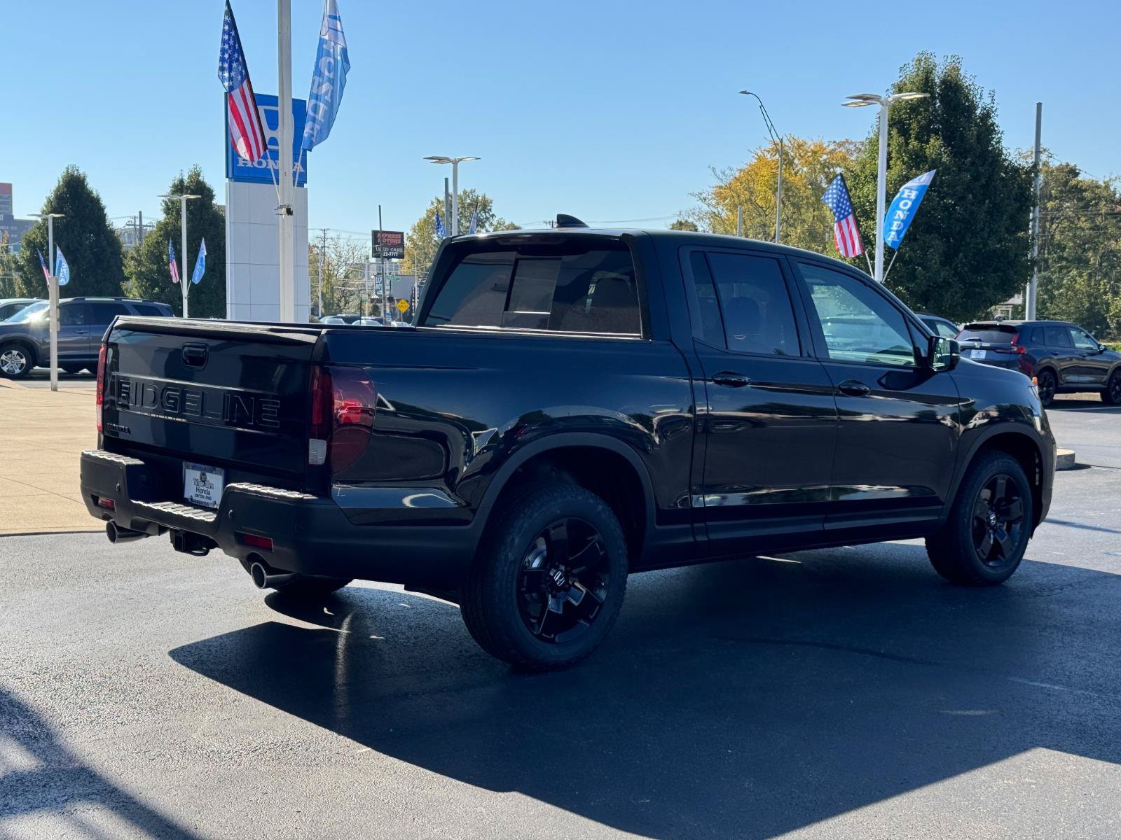 New 2026 Honda Ridgeline Black Edition image 3