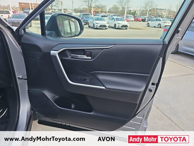 Used 2022 Toyota RAV4 XLE w/ Convenience Package image 36