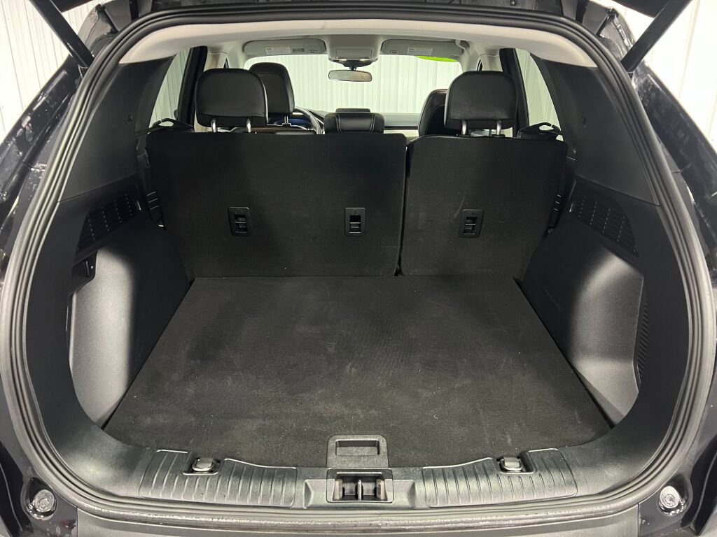 Used 2022 Ford Escape SEL image 7