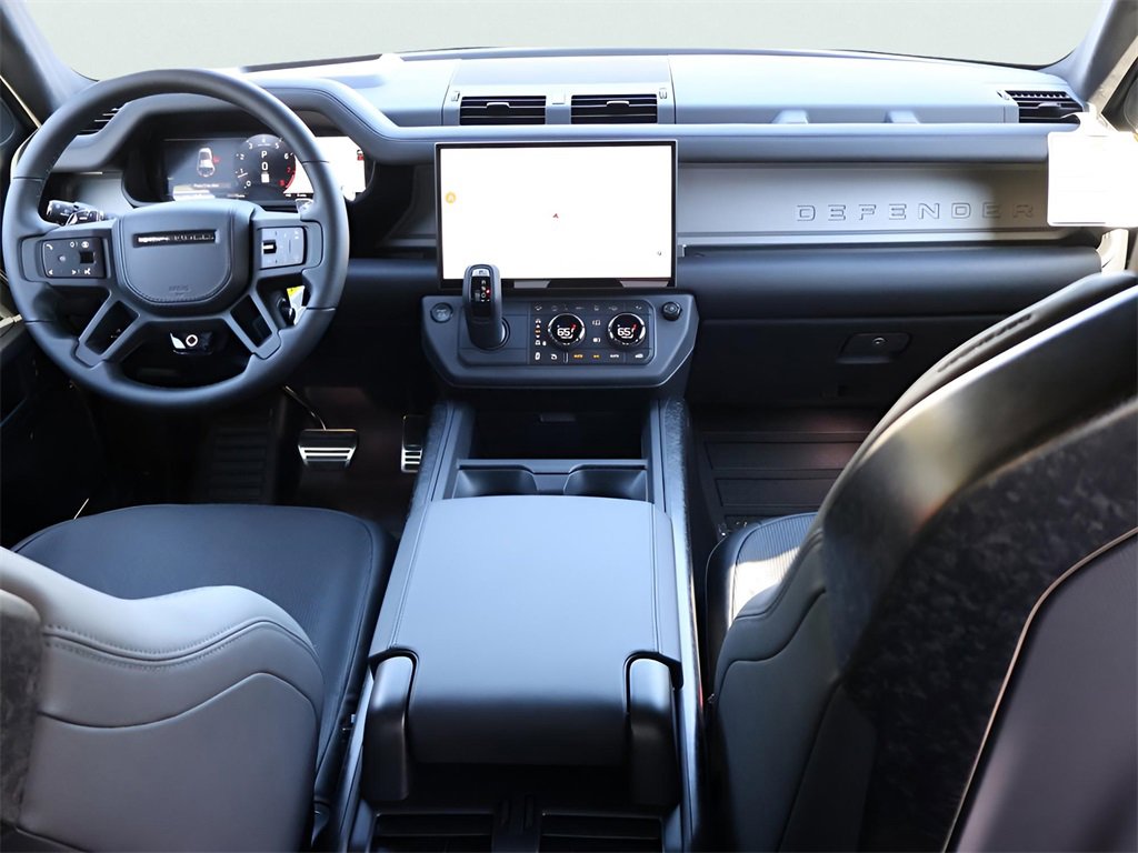 New 2026 Land Rover Defender 110 OCTA image 19