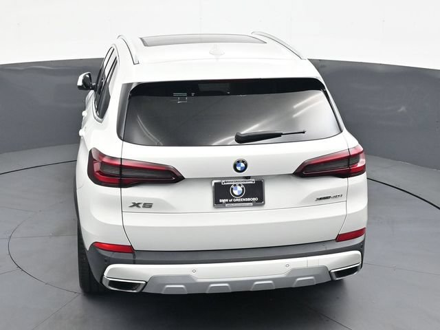 Used 2021 BMW X5 xDrive40i w/ Convenience Package AWD/4WD image 23