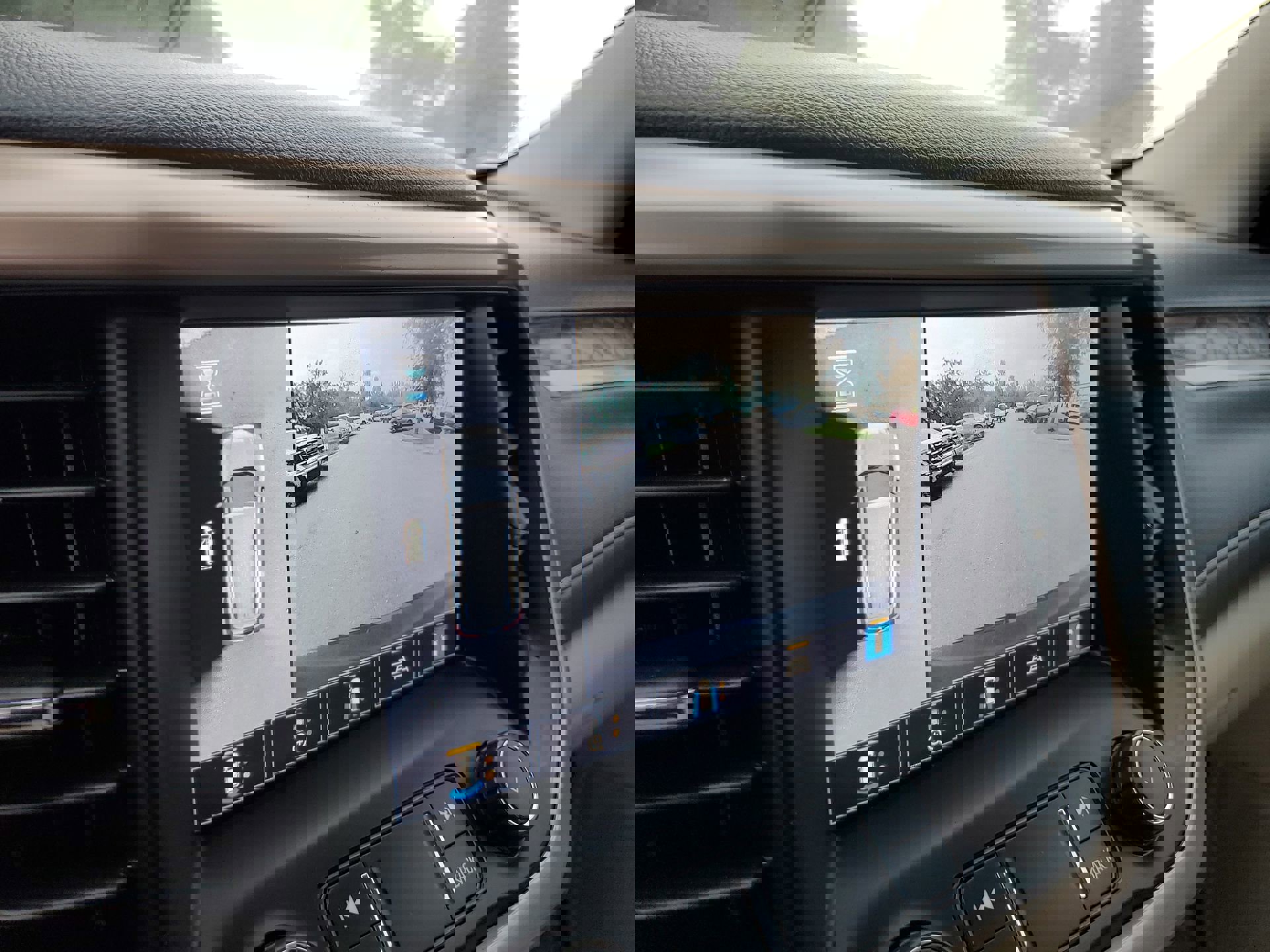 Used 2021 GMC Acadia Denali w/ Denali Technology Package image 90