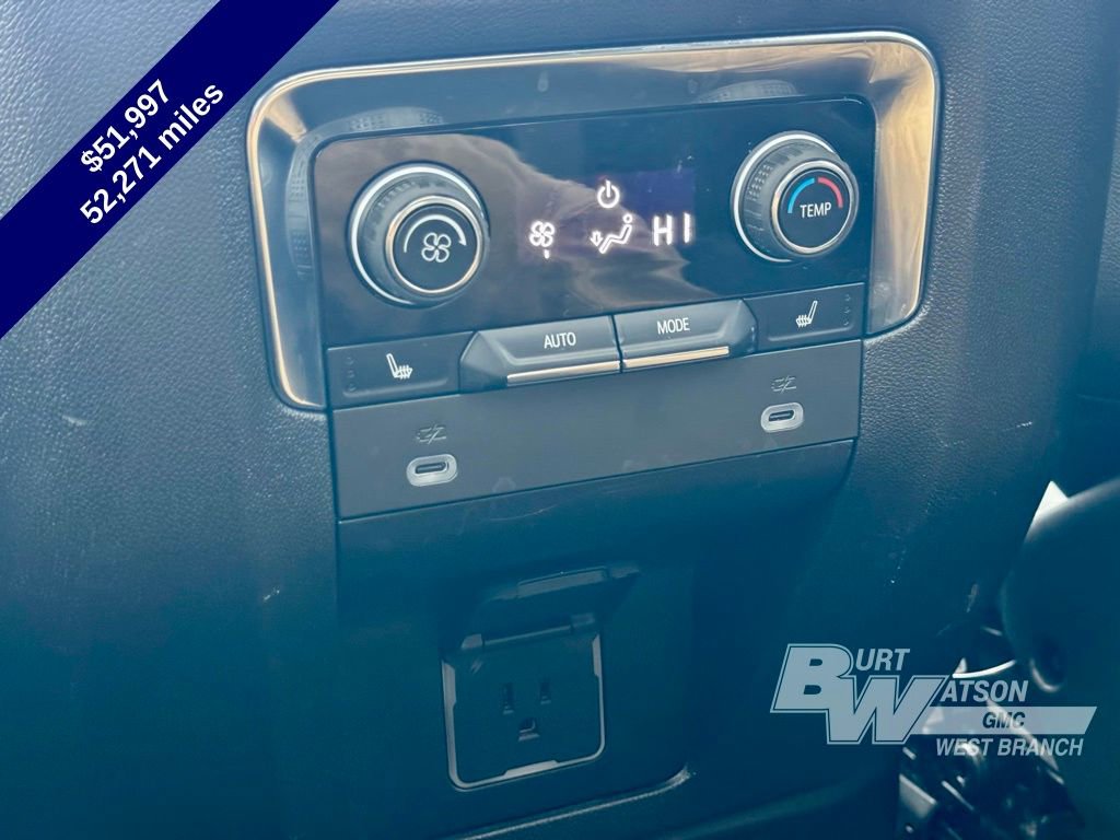 Used 2023 Chevrolet Tahoe Z71 w/ Luxury Package image 27