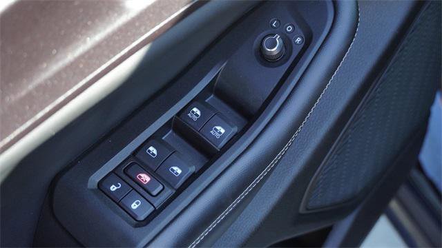 Certified 2023 Jeep Grand Cherokee Laredo w/ Luxury Tech Group I image 20