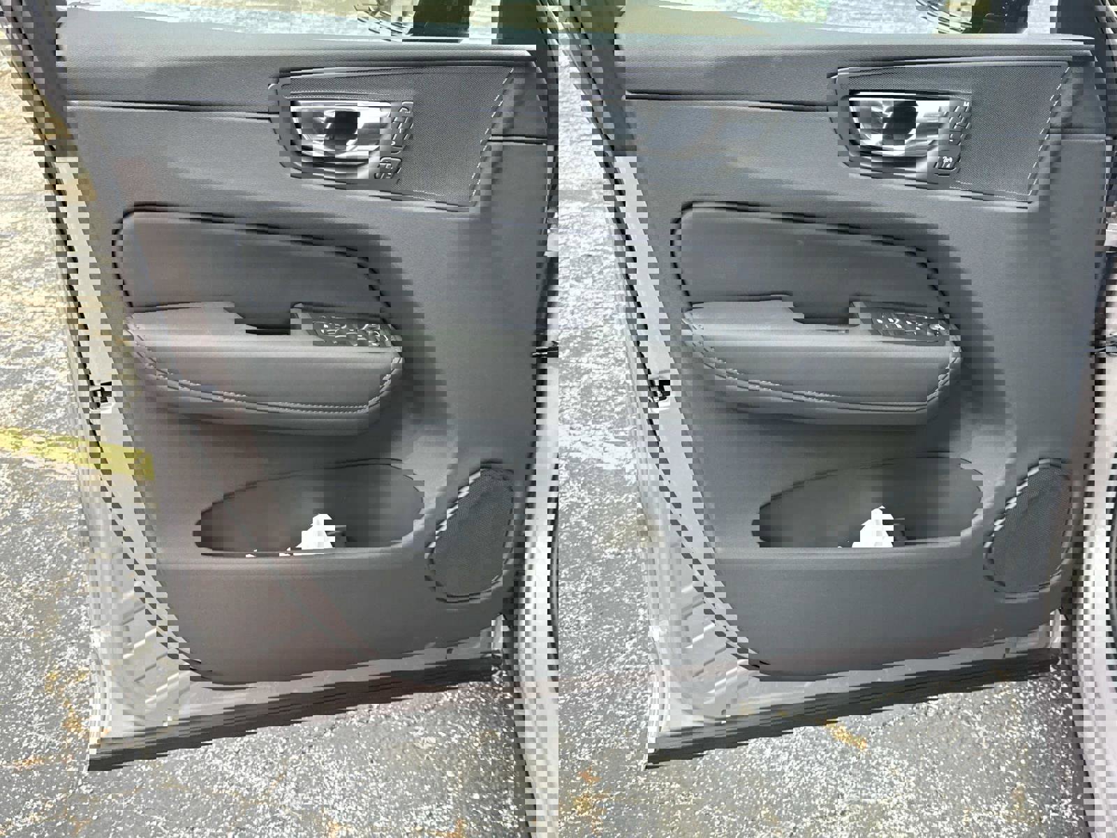 New 2026 Volvo XC60 B5 Plus w/ Climate Package image 16