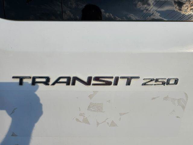 Used 2016 Ford Transit 250 130 Medium Roof RWD image 35