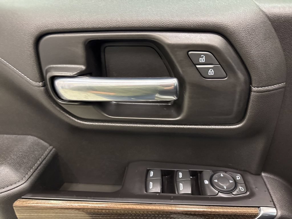 Used 2020 Chevrolet Silverado 1500 LT w/ All-Star Edition AWD/4WD image 16