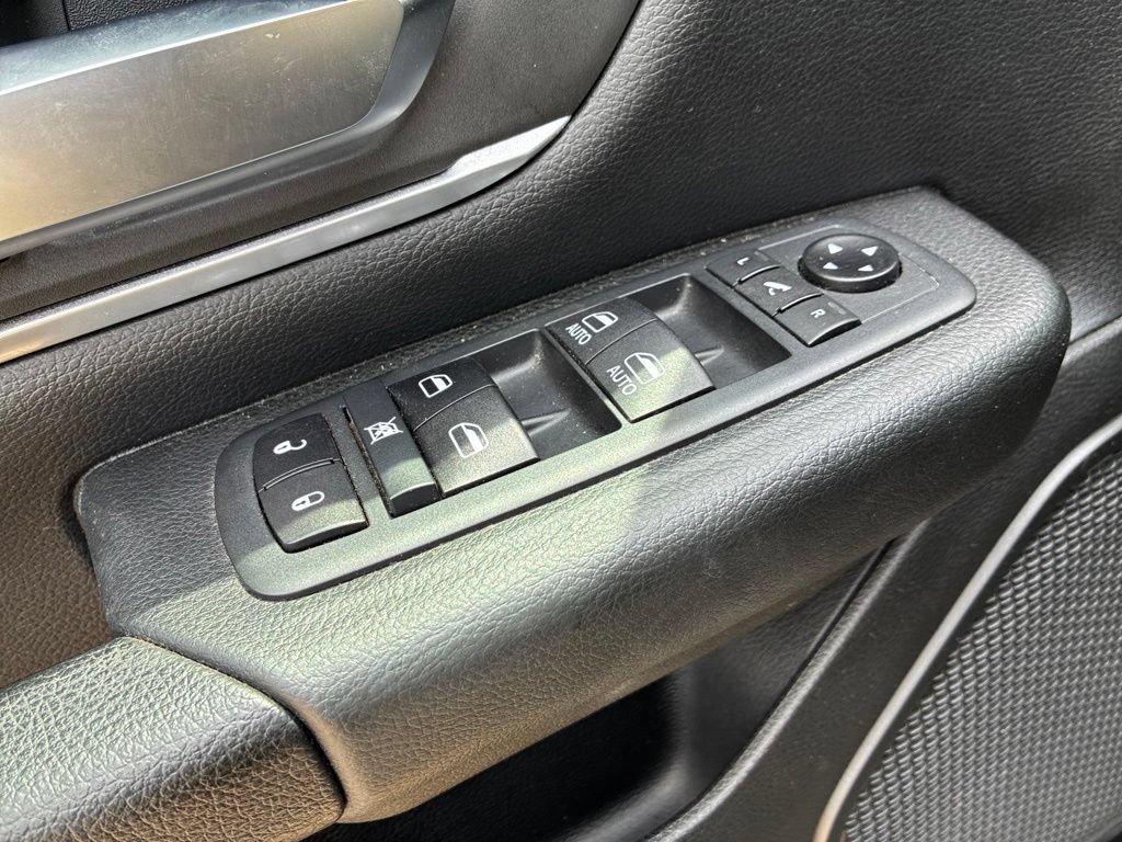 Used 2020 RAM 1500 Big Horn AWD/4WD image 13