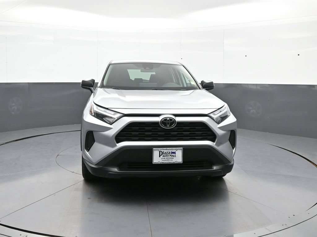 Certified 2024 Toyota RAV4 LE AWD/4WD image 2