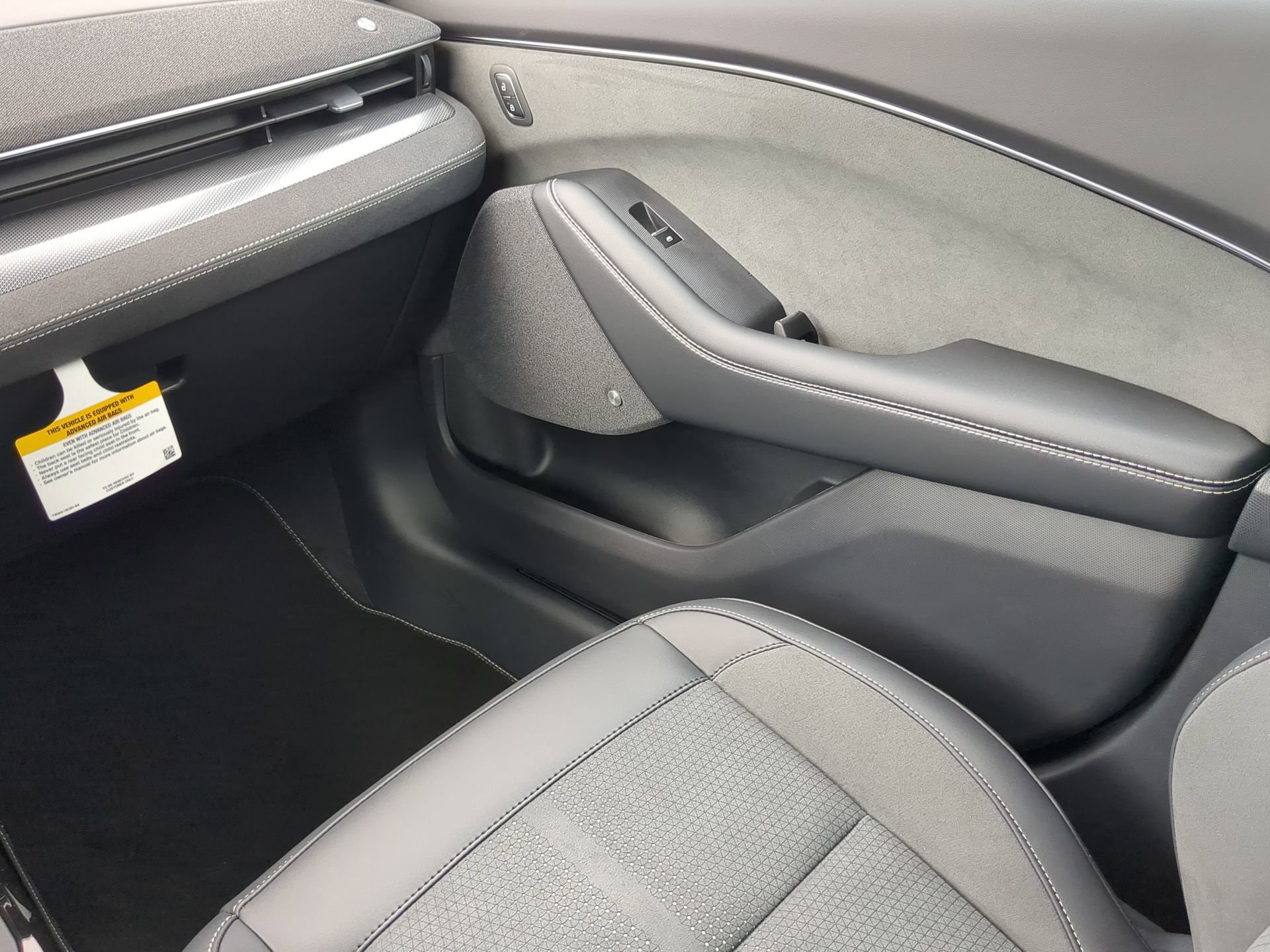 New 2025 Ford Mustang Mach-E GT image 44