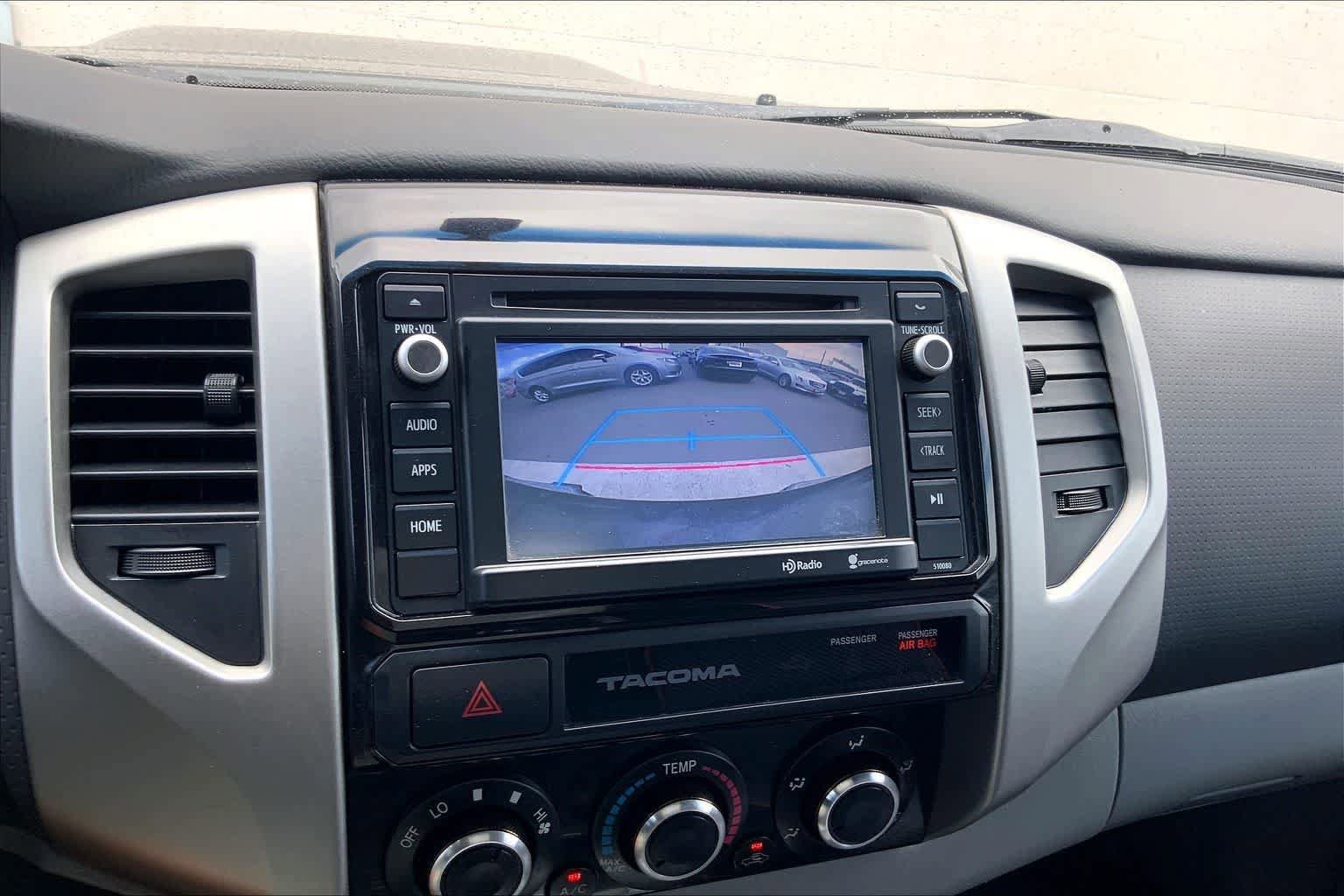 Used 2015 Toyota Tacoma PreRunner RWD image 26