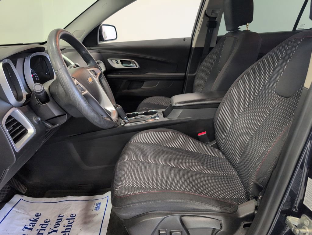 Used 2017 Chevrolet Equinox LT FWD image 10