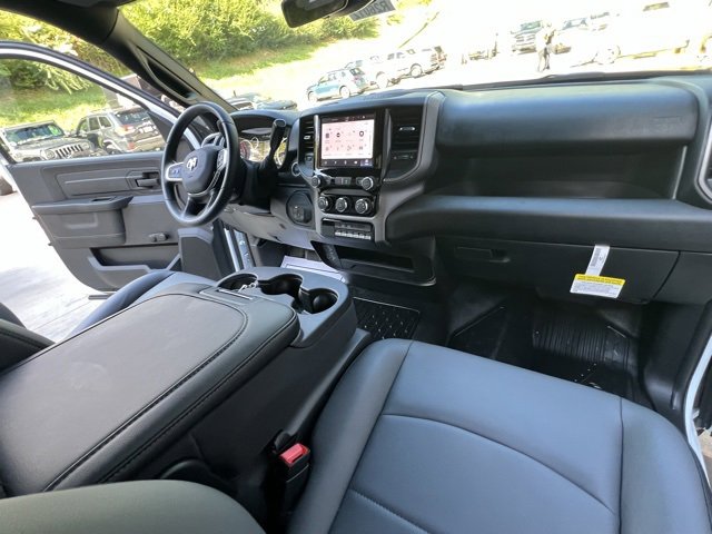 New 2026 RAM 5500 Tradesman image 25
