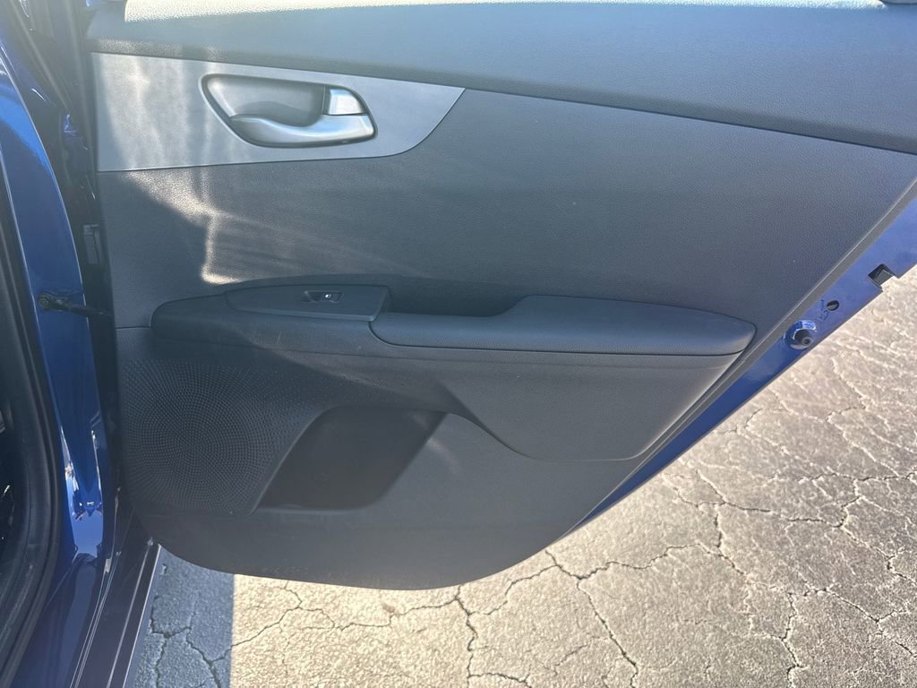 Used 2020 Kia Forte LXS image 16