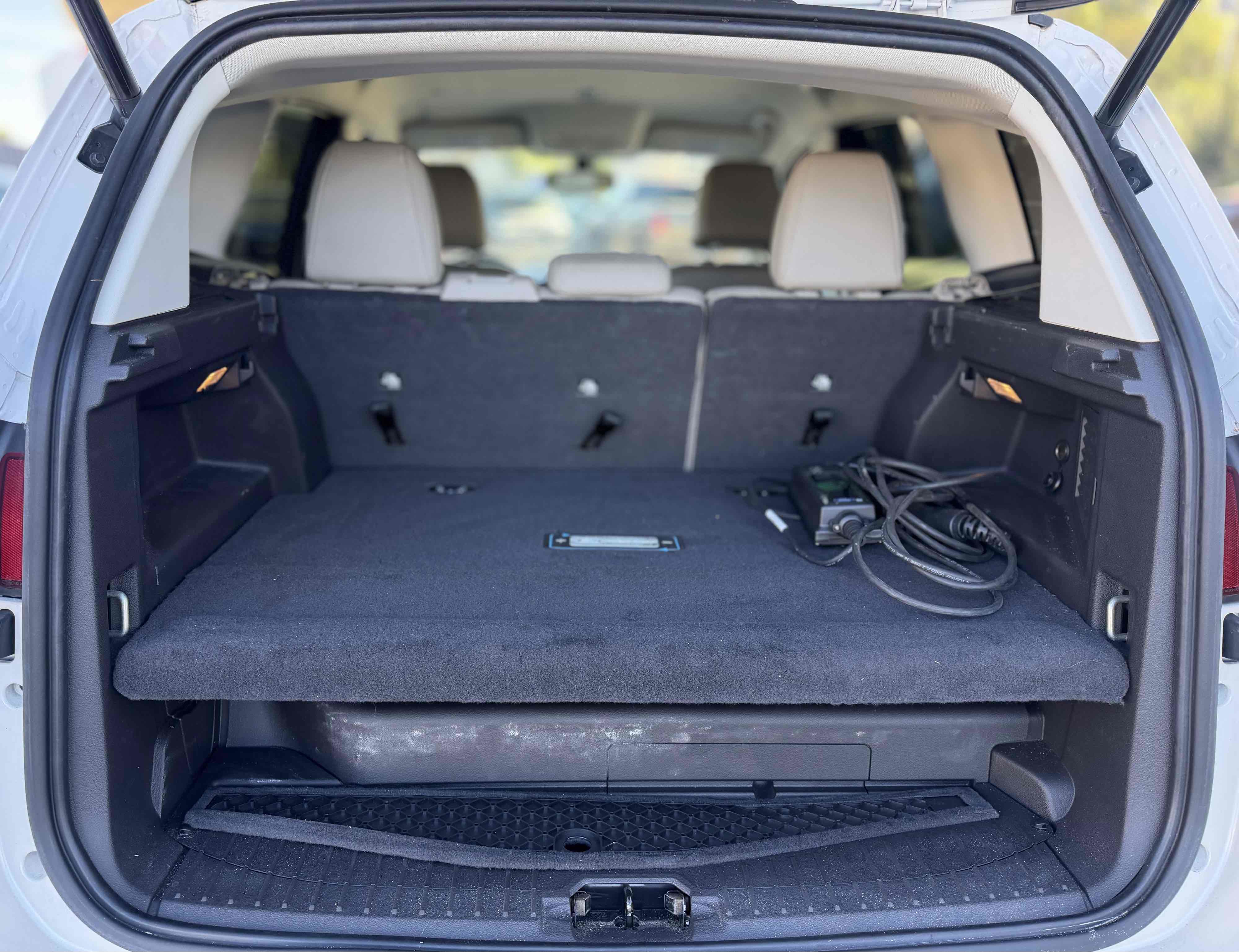 Used 2016 Ford C-MAX Energi SEL w/ Equipment Group 302A image 10