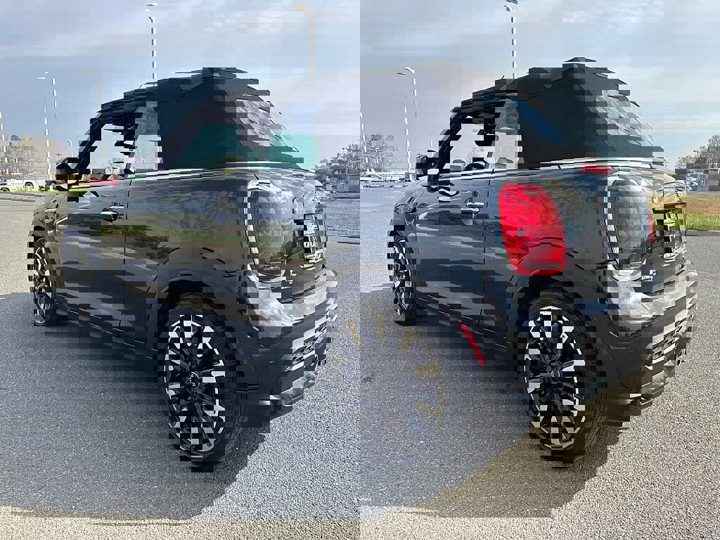 Used 2023 MINI Cooper S image 5