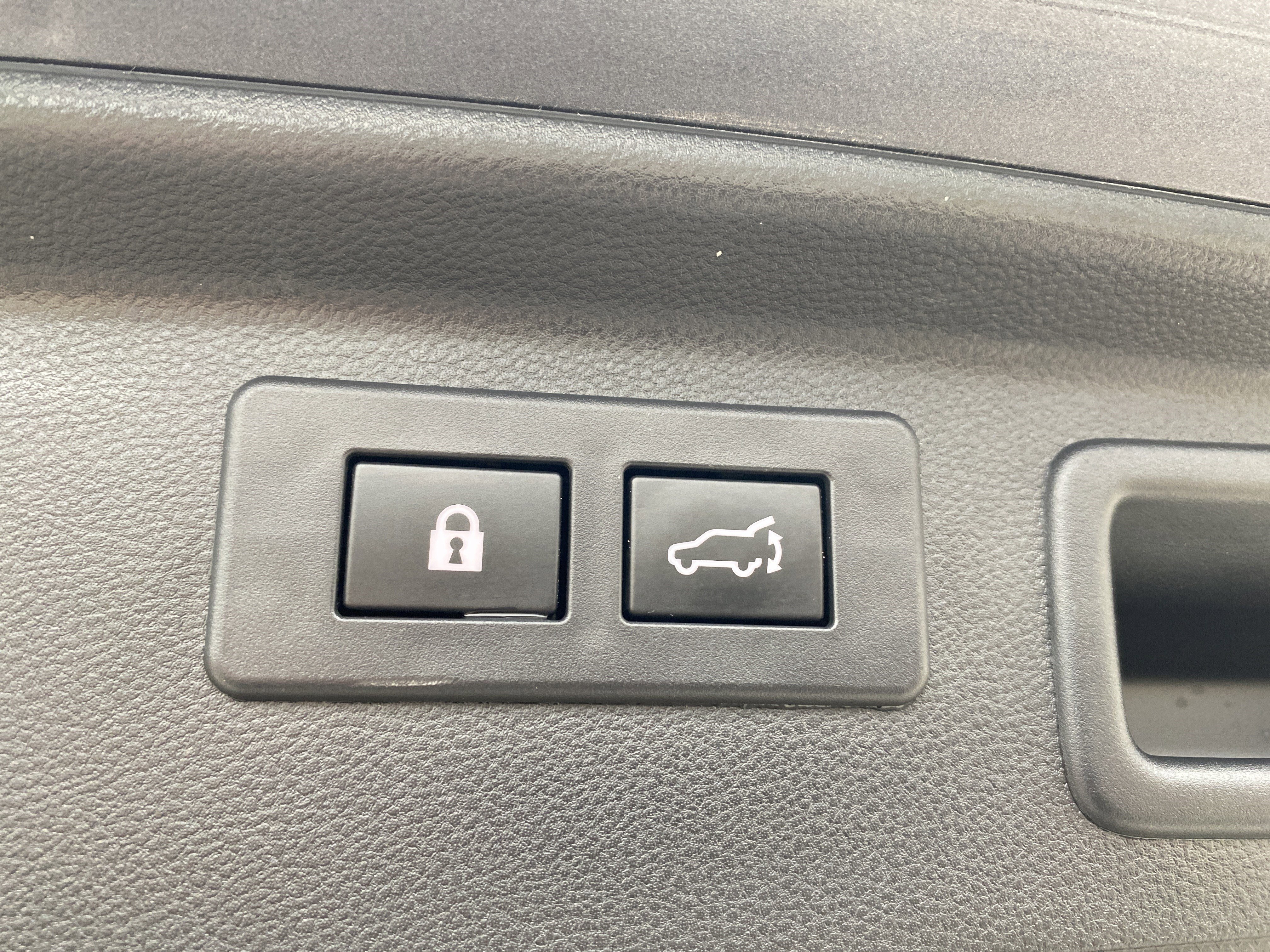 Used 2023 Subaru Forester Sport image 36