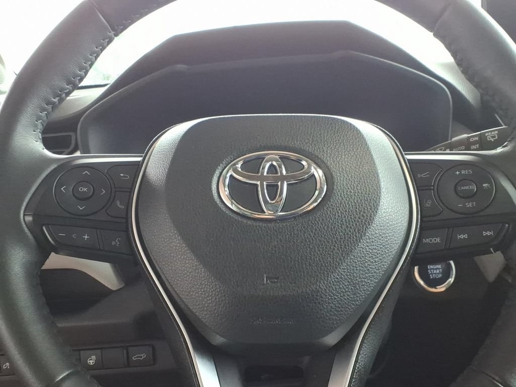 Used 2025 Toyota RAV4 XLE Premium w/ Weather Package FWD image 20