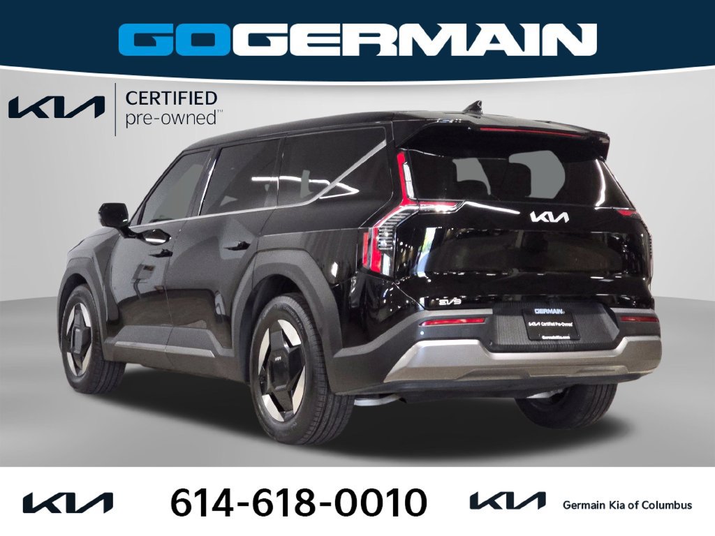 Certified 2024 Kia EV9 Light RWD image 10