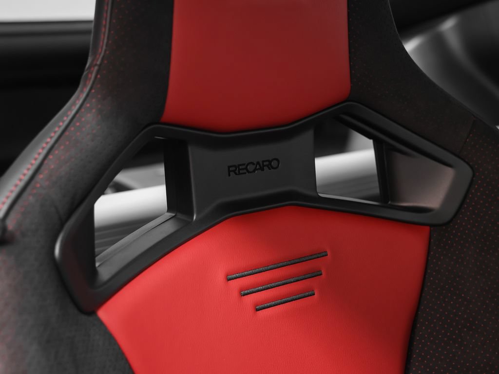 Used 2026 Nissan Z NISMO w/ Floor Mat Package RWD image 22
