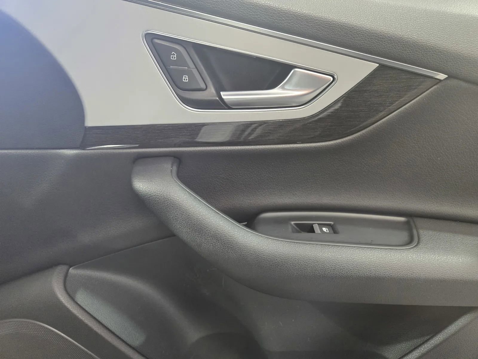 Used 2019 Audi Q7 2.0T Premium image 6