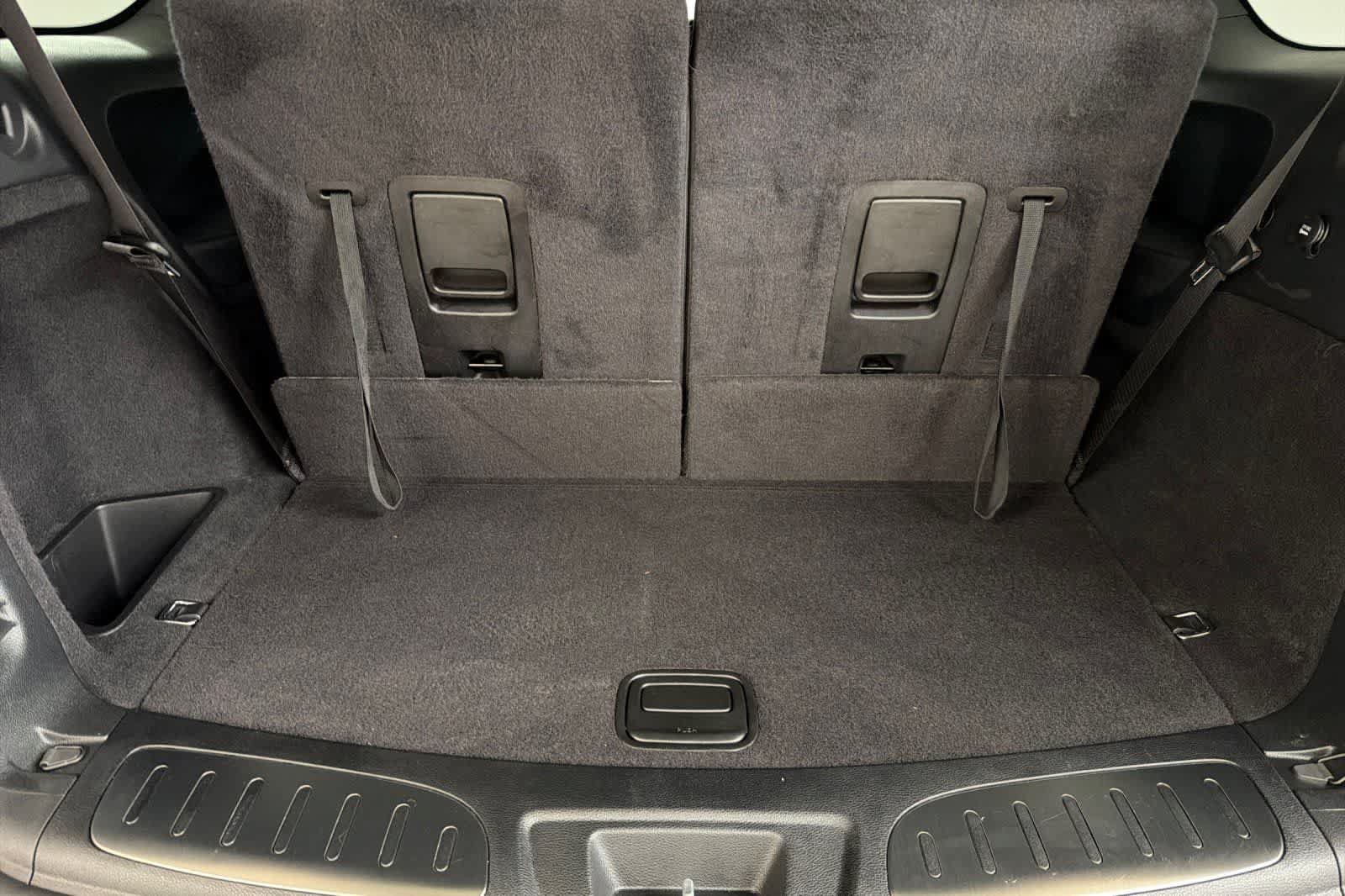 Used 2021 Dodge Durango R/T w/ Technology Group AWD/4WD image 15